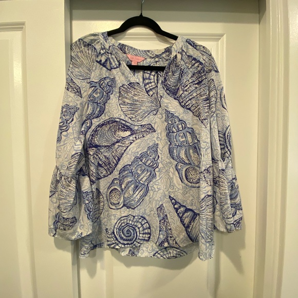 Chemisier En Soie Lilly Pulitzer Taille 2 (US) - Couleur Marron, Détail Volants (ruffle), Occasion Très Bon état